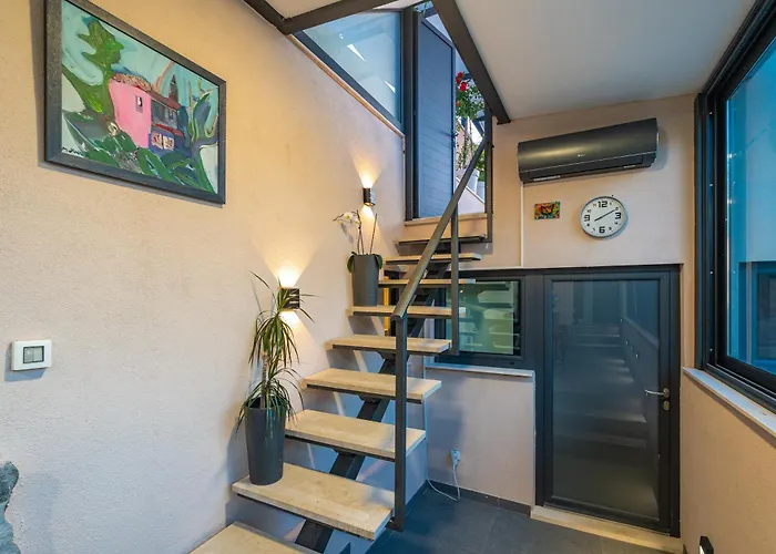 Oasis Apartment